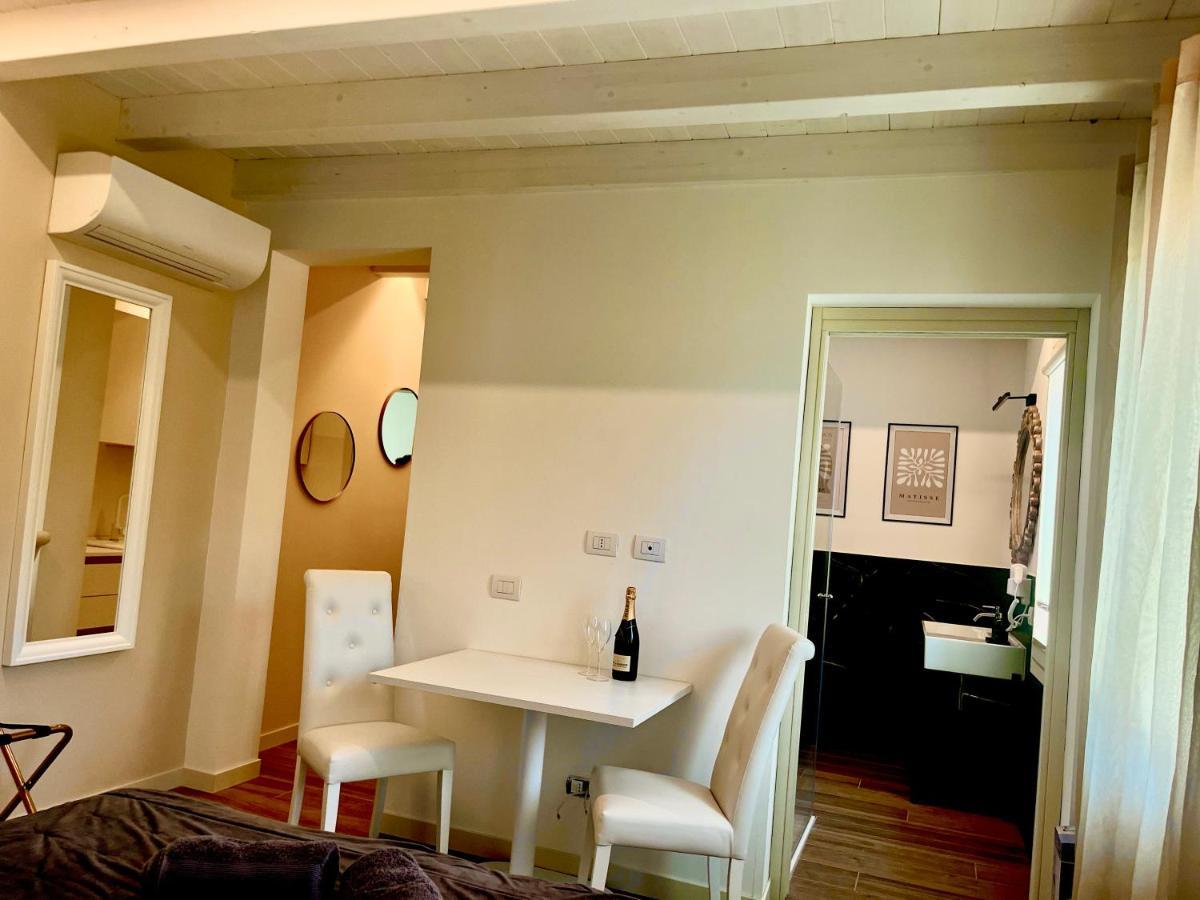 Star Soave Rooms - Locazione Turistica Exterior photo