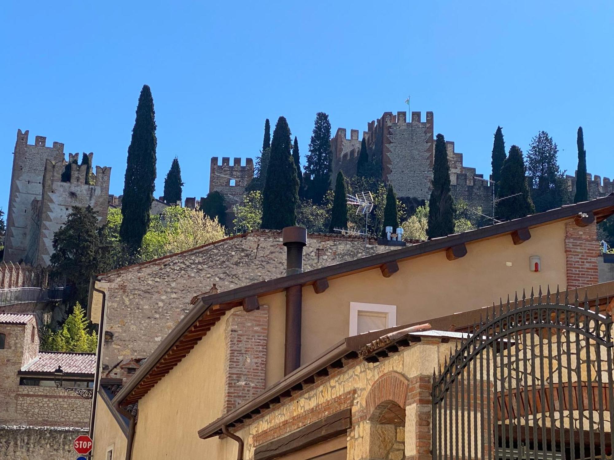 Star Soave Rooms - Locazione Turistica Exterior photo